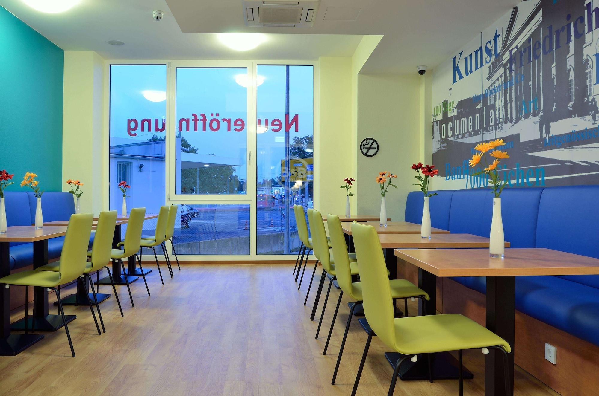B&B Hotel Kassel-City Экстерьер фото