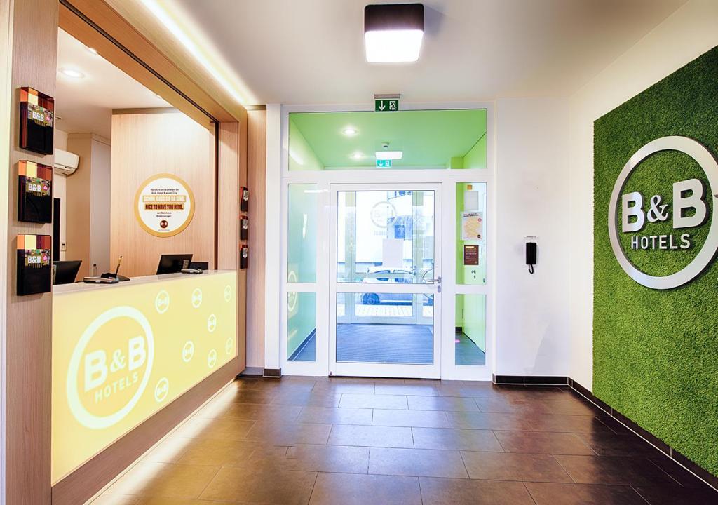 B&B Hotel Kassel-City Экстерьер фото