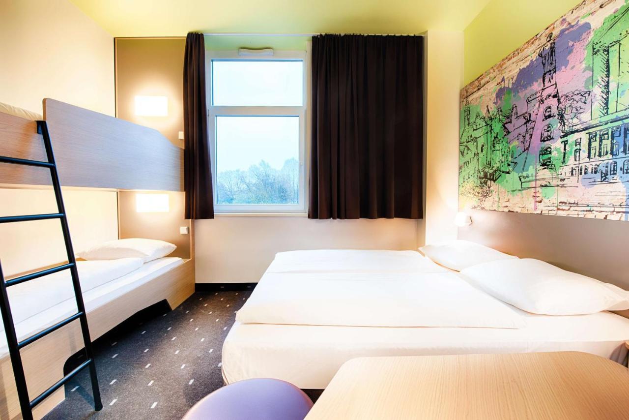 B&B Hotel Kassel-City Экстерьер фото
