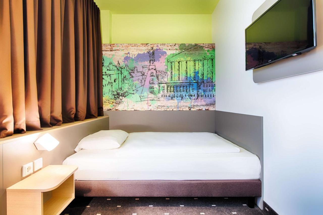 B&B Hotel Kassel-City Экстерьер фото